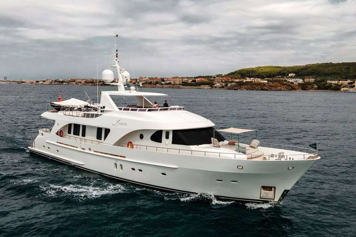Heerlijckheid - Yacht Charter Radovici & Boat hire in W. Med -Naples/Sicily, W. Med -Riviera/Cors/Sard., W. Med - Spain/Balearics 1