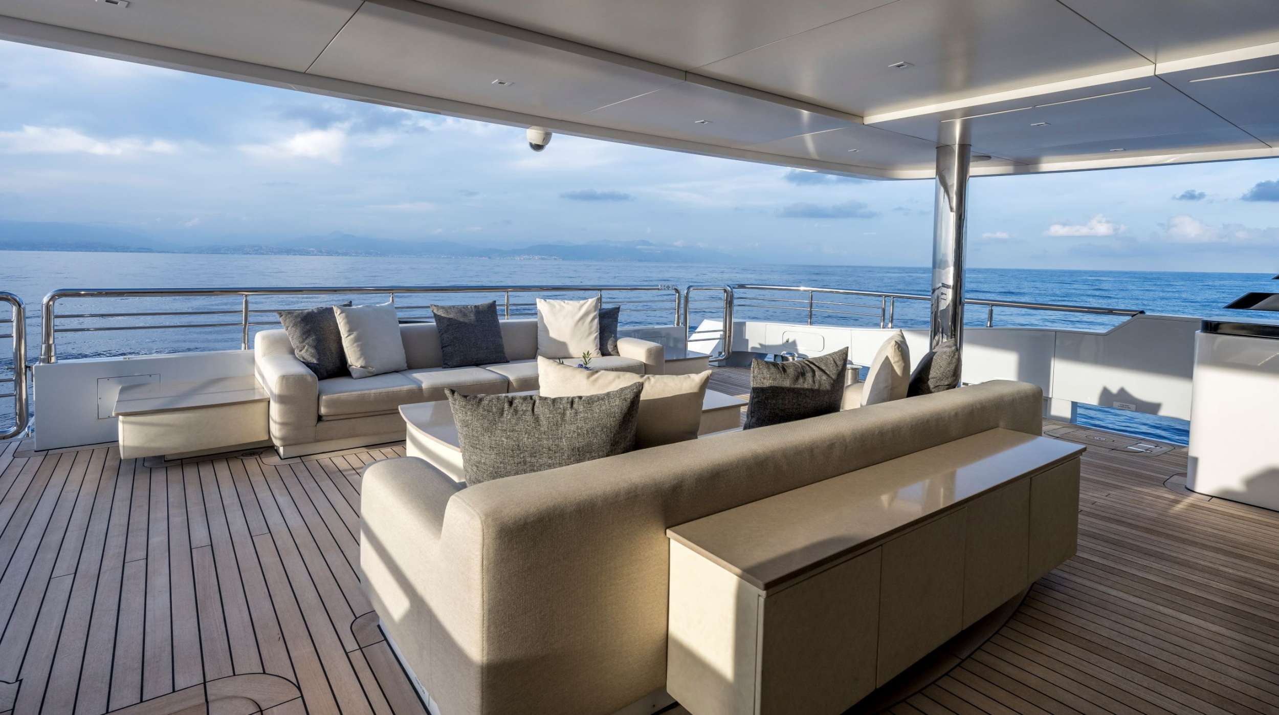 NAVIS ONE - Superyacht charter Thailand & Boat hire in Summer: W. Med -Naples/Sicily, Greece, W. Med -Riviera/Cors/Sard., Turkey, W. Med - Spain/Balearics, Croatia | Winter: Indian Ocean and SE Asia, Red Sea, United Arab Emirates 4