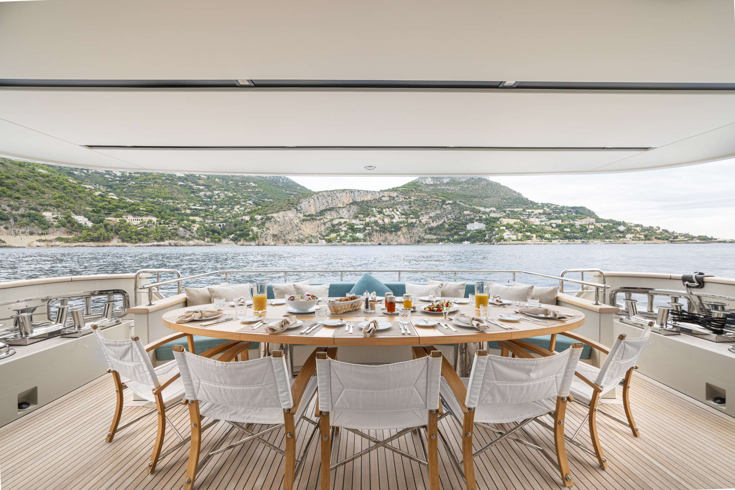 Sosa - Yacht Charter Cogolin & Boat hire in Fr. Riviera, Corsica & Sardinia 5