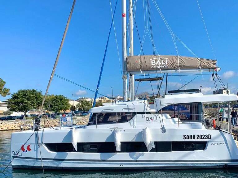Bali Catspace - Yacht Charter Golfo Aranci & Boat hire in Italy Sardinia Costa Smeralda Golfo Aranci Marina dell'Isola 2