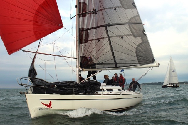 Elan 31 - Yacht Charter The Solent & Boat hire in United Kingdom England The Solent Southampton Hamble-Le-Rice Hamble Point Marina 1
