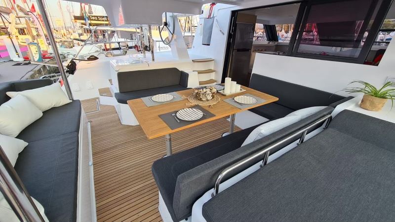 Aventura 37 - Yacht Charter Alicante & Boat hire in Spain Costa Blanca Denia Denia 6