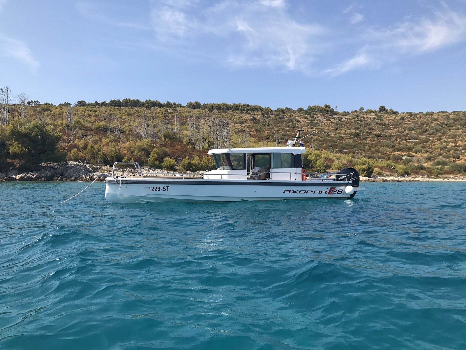 Axopar 28 - Yacht Charter Novi Vinodolski & Boat hire in Croatia Istria and Kvarner Gulf Novi Vinodolski Marina Novi 6