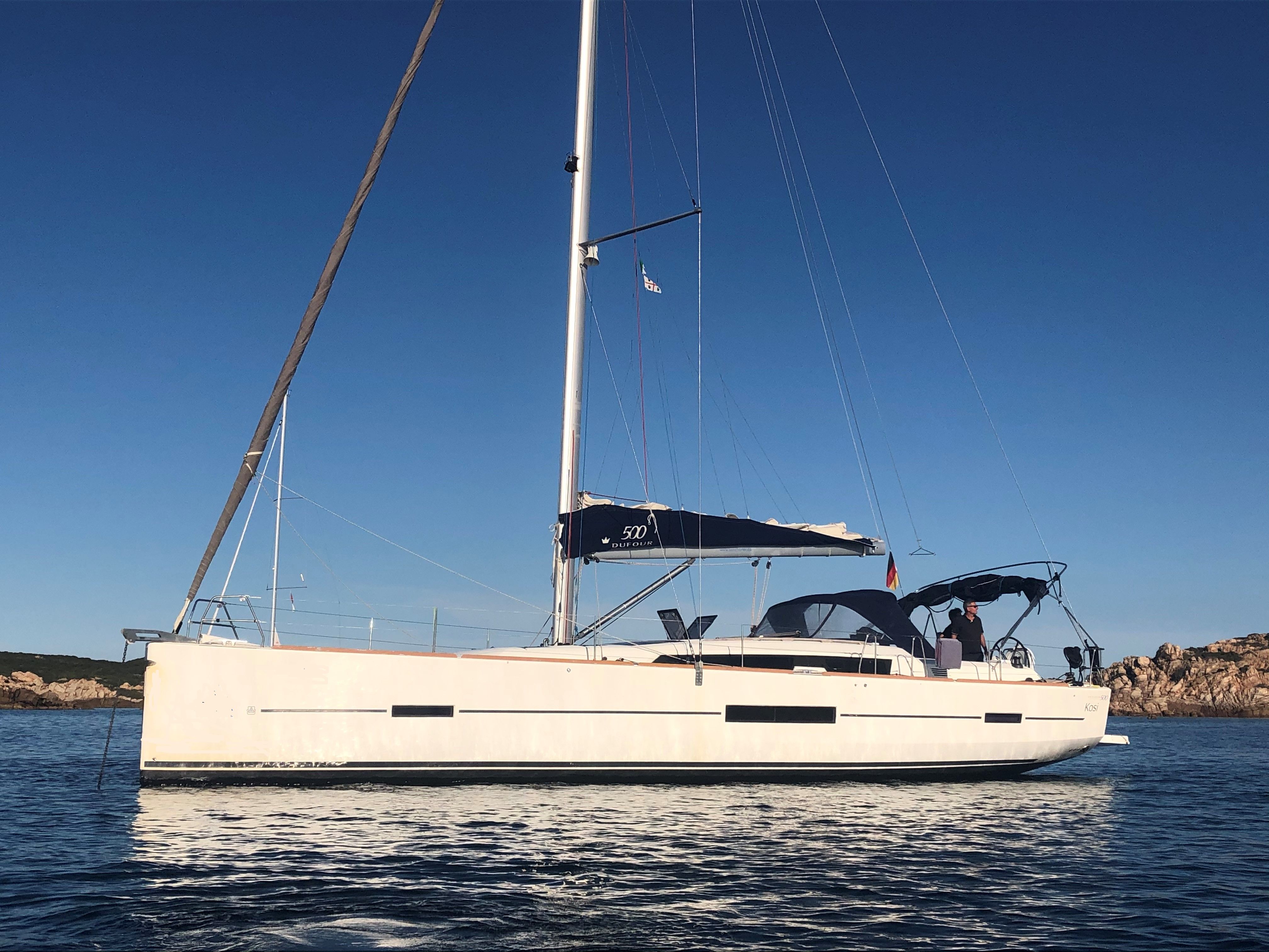 Dufour 500 Grand Large - Yacht Charter San Vincenzo & Boat hire in Italy San Vincenzo Marina di San Vincenzo 1