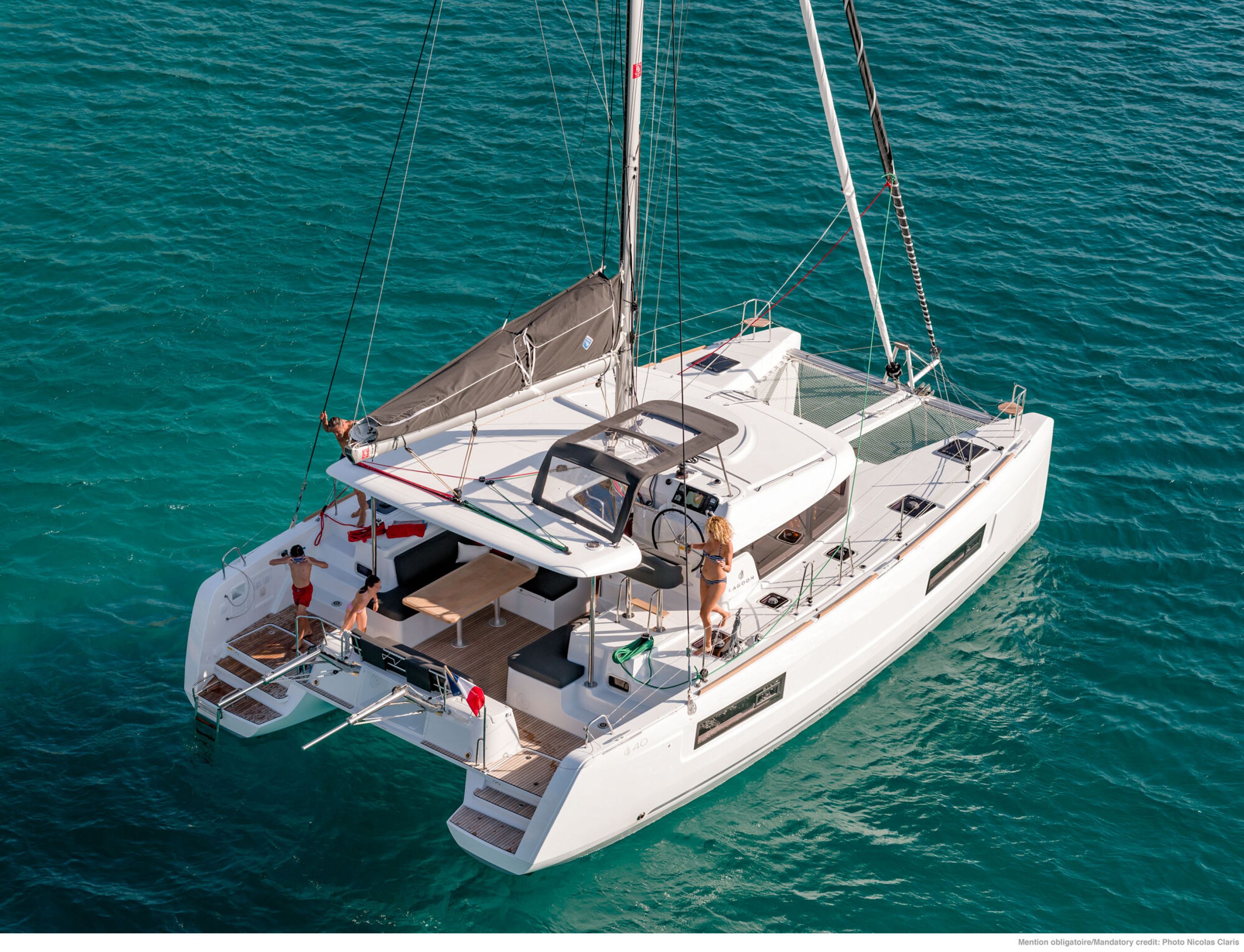 Lagoon 40 - Yacht Charter Alcudia & Boat hire in Spain Balearic Islands Mallorca Alcudia Alcudiamar Marina 5