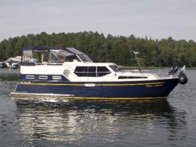 Aqua Yacht 1200