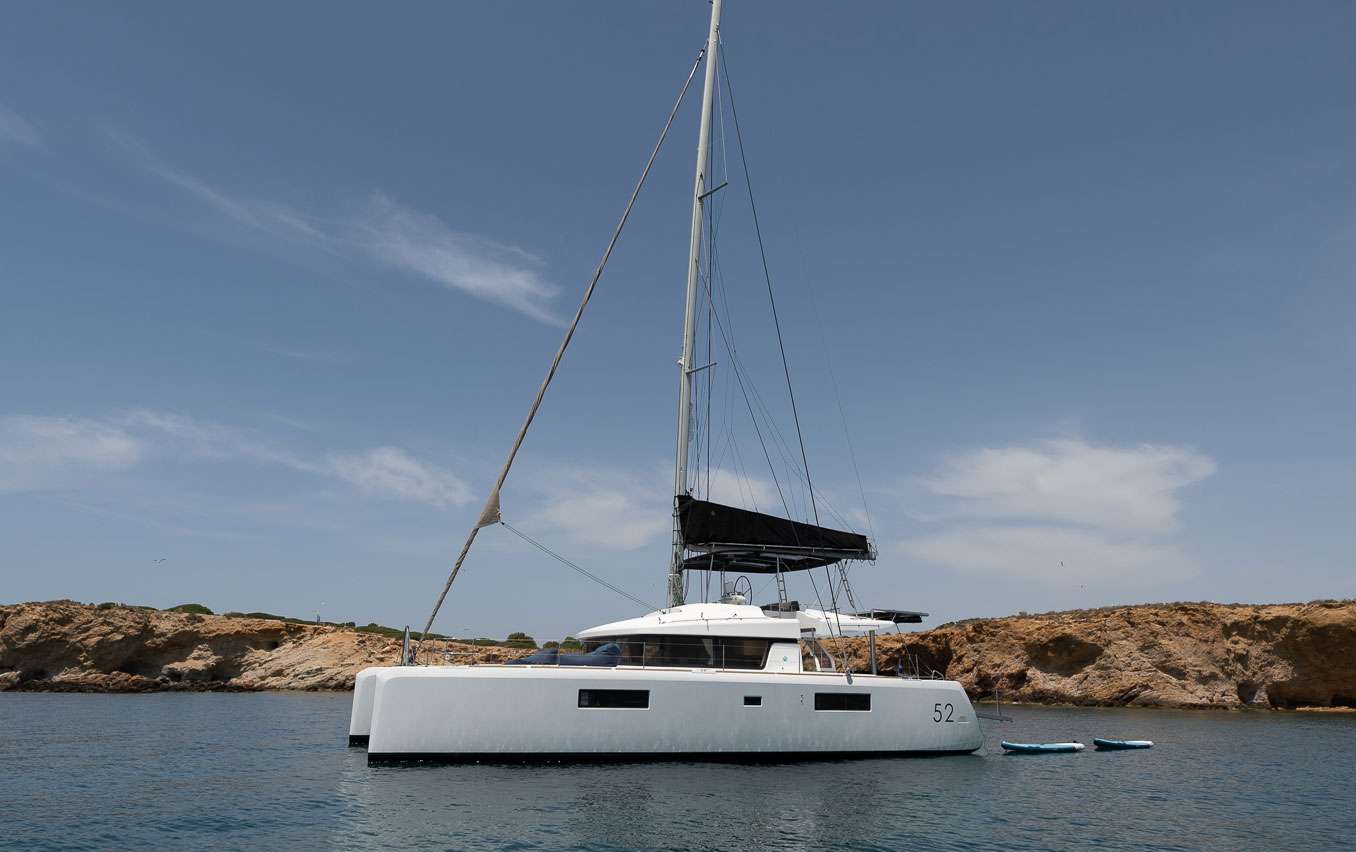 QUEEN OF DIAMONDS - Yacht Charter Agia Eufimia & Boat hire in Greece 1