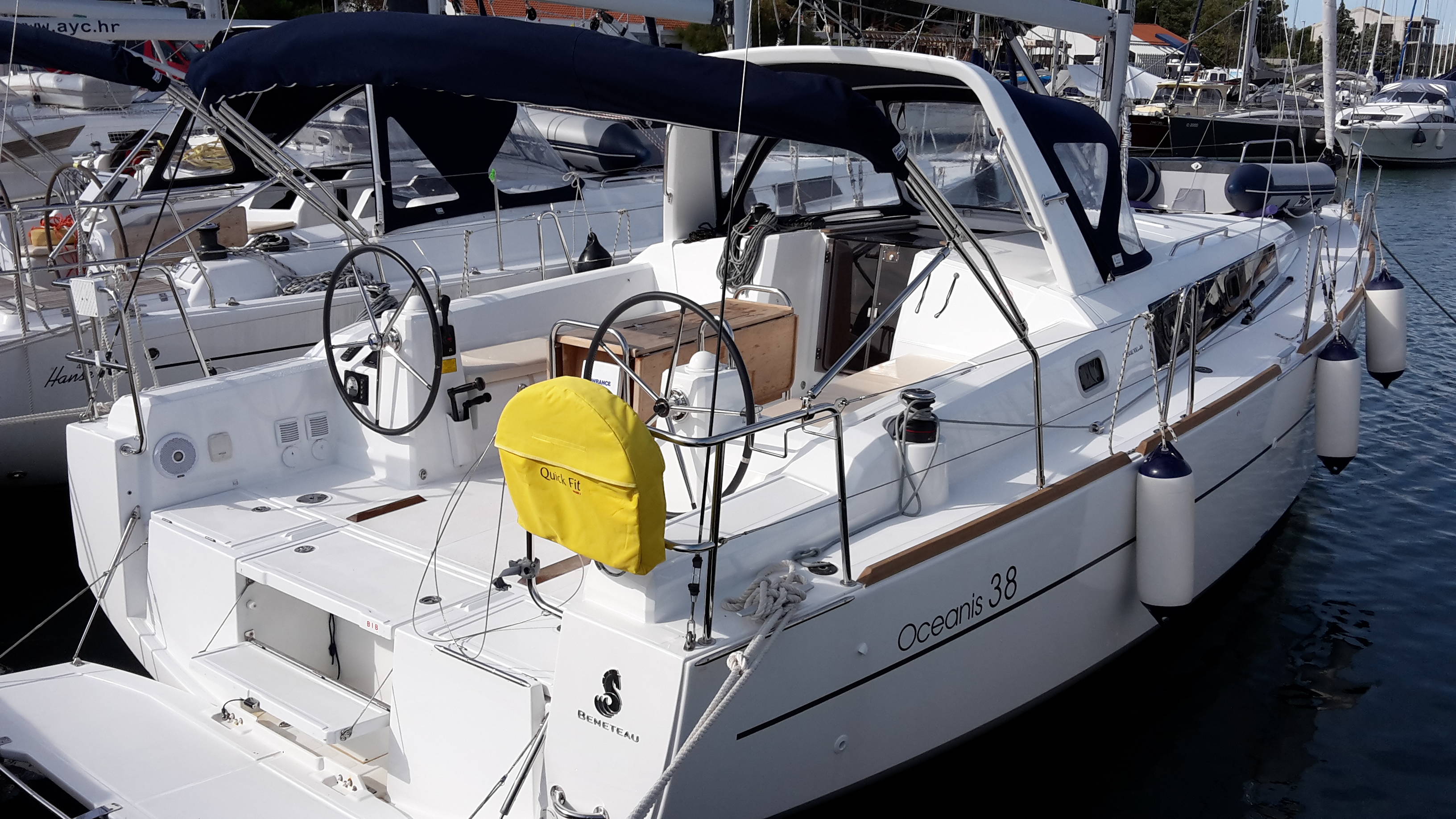 Oceanis 38 - Yacht Charter Medulin & Boat hire in Croatia Istria and Kvarner Gulf Pula Medulin Marina Medulin 1