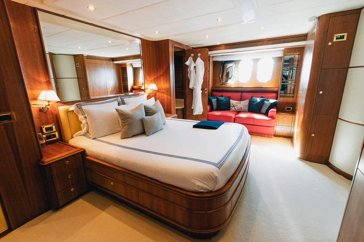 Lady Amanda - Yacht Charter Liguria & Boat hire in Fr. Riviera & Tyrrhenian Sea 6