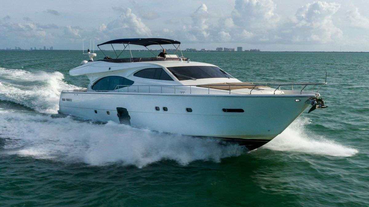 DESTINY - Motor Boat Charter USA & Boat hire in Florida & Bahamas 1