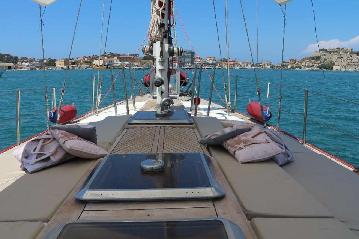 Rosie Robert Too - Yacht Charter Gaeta & Boat hire in Fr. Riviera & Tyrrhenian Sea 5