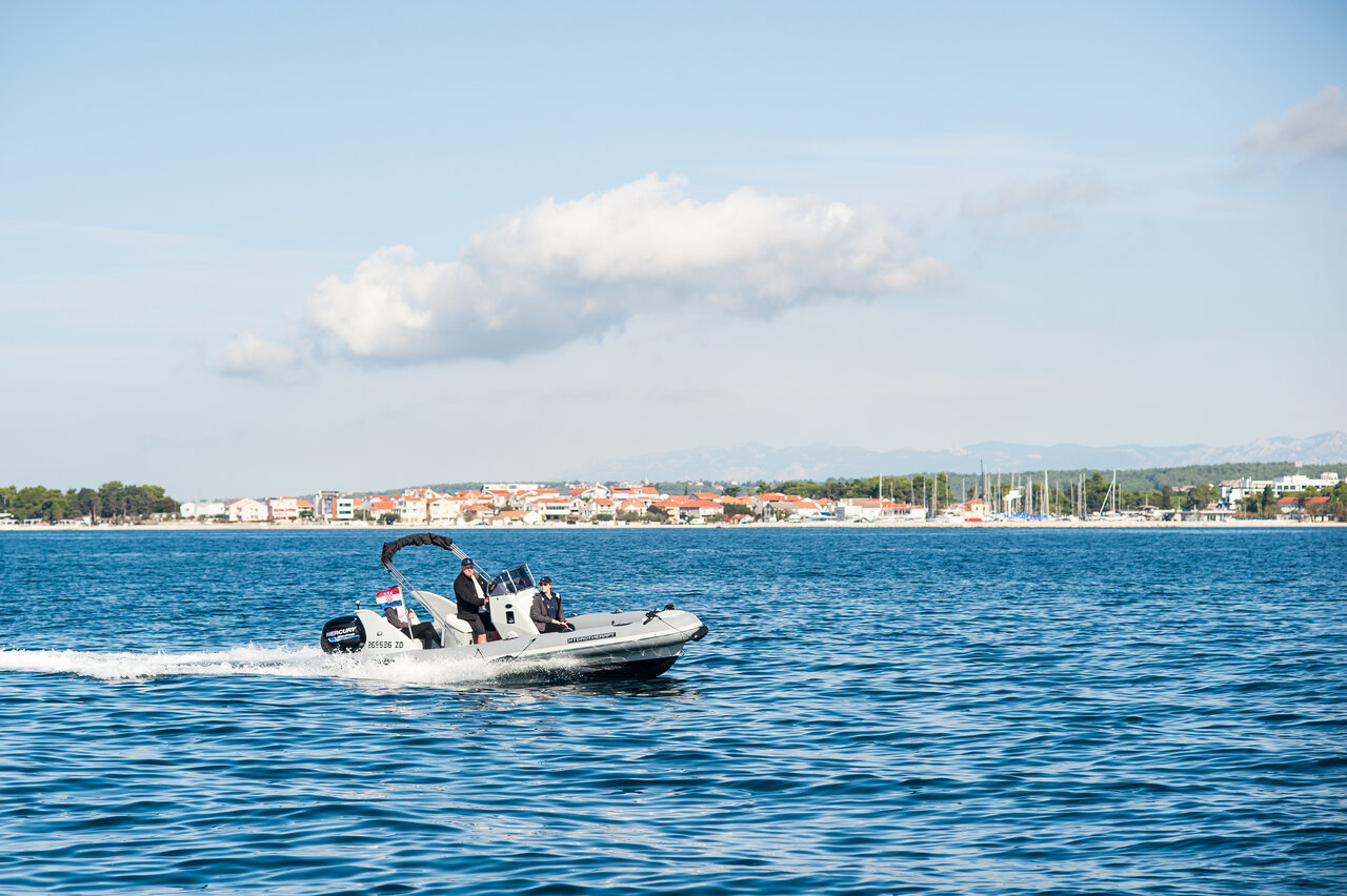 Bura 6.7 Step - RIB hire worldwide & Boat hire in Croatia Zadar Zadar Marina Tankerkomerc 3