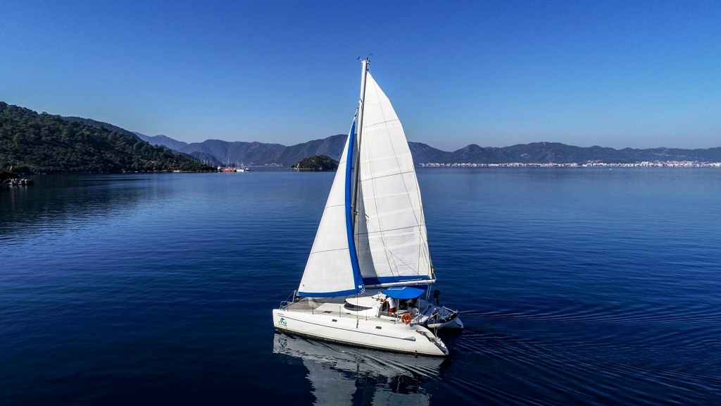 Athena 38 - 4 cab. - Catamaran charter Marmaris & Boat hire in Turkey Turkish Riviera Carian Coast Marmaris Marmaris Yacht Marina 3
