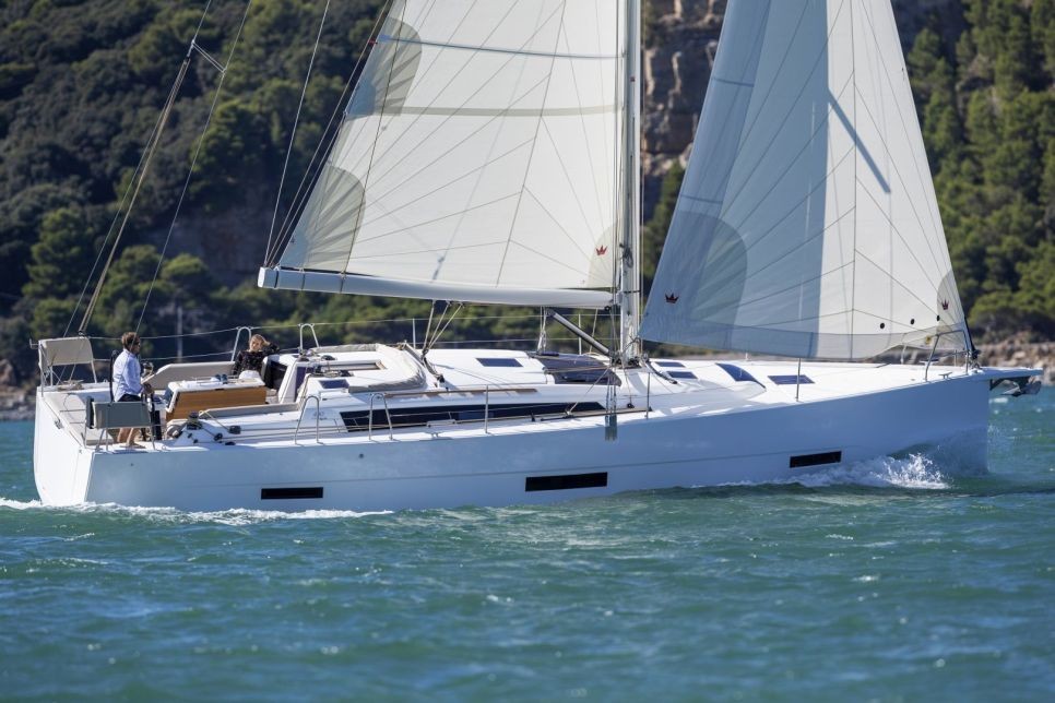 Dufour 430 GL - Yacht Charter Annapolis & Boat hire in United States Chesapeake Bay Maryland Annapolis Port Annapolis Marina 4