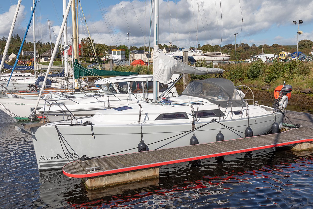 Hanse 325 - Yacht Charter United Kingdom & Boat hire in United Kingdom Scotland Firth of Clyde Largs Largs Yacht Haven 1