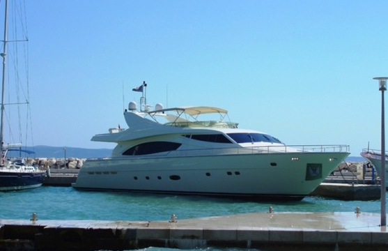 Ferretti Yachts 880 - 4. cab - Location de Superyacht dans le Monde Entier & Boat hire in Greece Athens and Saronic Gulf Megara Gulf Salamina Salamis Yachting Club 1