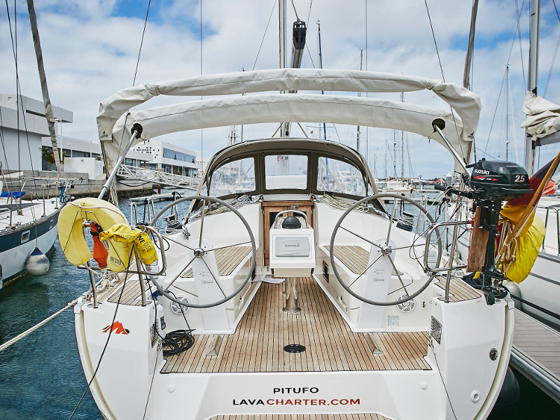 Bavaria Cruiser 37 - Yacht Charter Arrecife & Boat hire in Spain Canary Islands Lanzarote Arrecife Marina Lanzarote 5