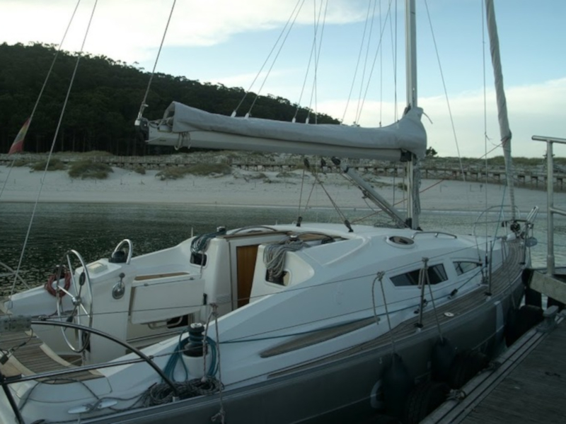 Elan 344 Impression - Yacht Charter Pontevedra & Boat hire in Spain Galicia Pontevedra Real Club Nautico de Vigo 1