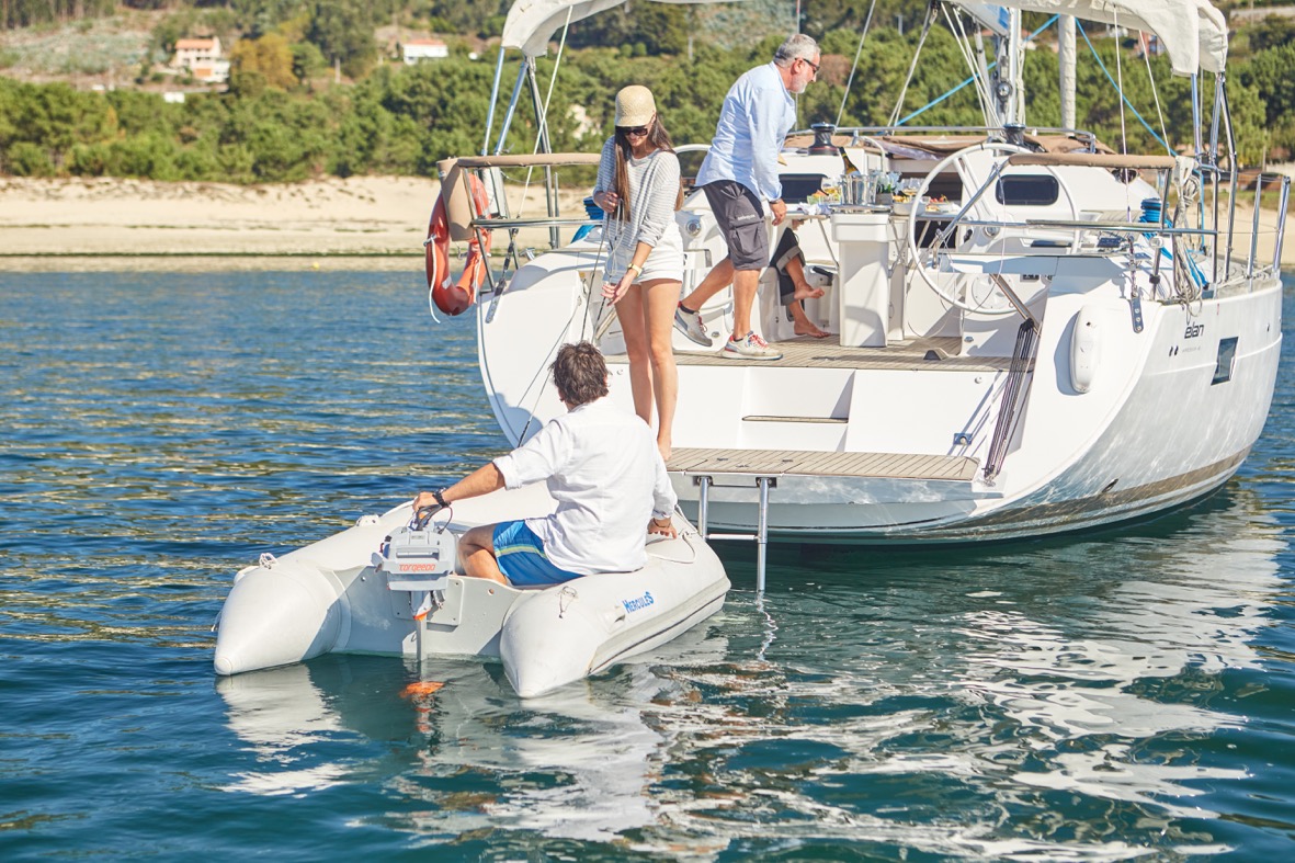 Elan 45 Impression - Yacht Charter Pontevedra & Boat hire in Spain Galicia Pontevedra Real Club Nautico de Vigo 6