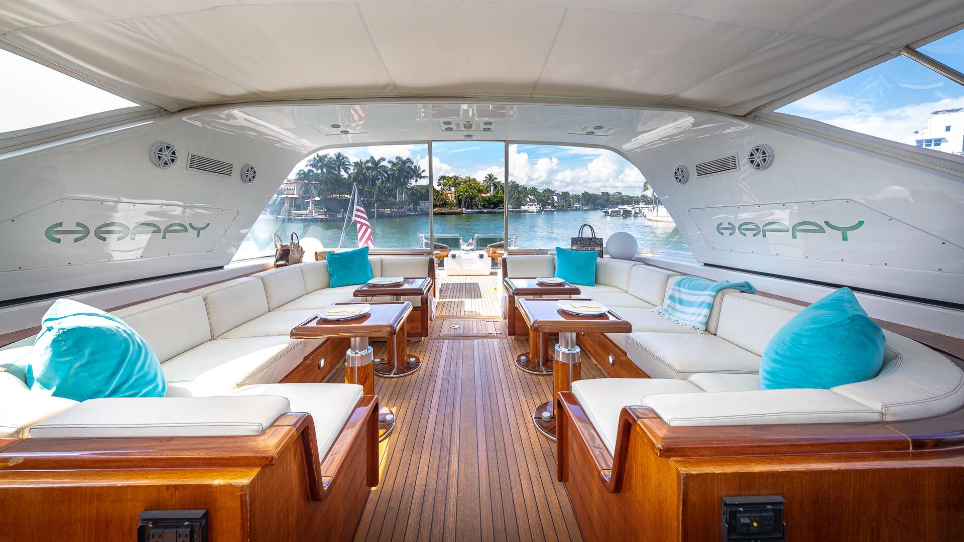 Happy - Yacht Charter Florida & Boat hire in Florida & Bahamas 4
