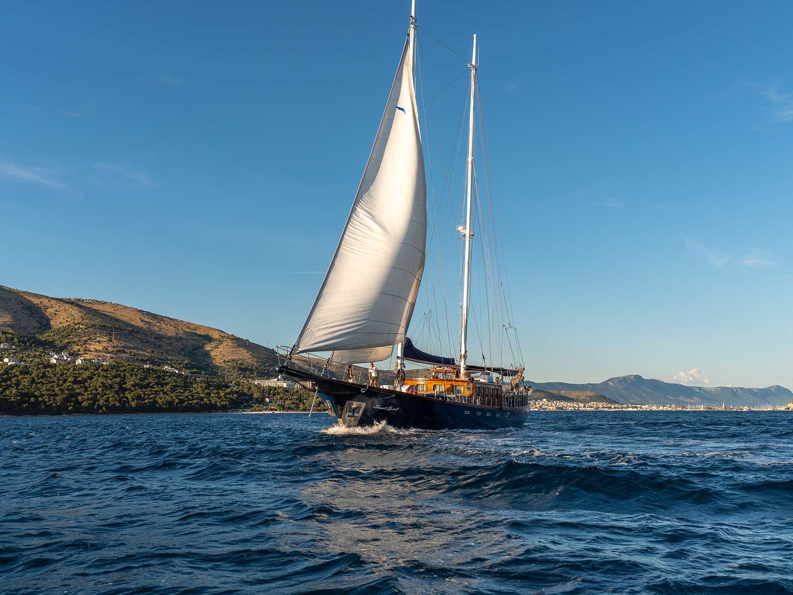 Smart Spirit - Yacht Charter Novi Vinodolski & Boat hire in Croatia 3