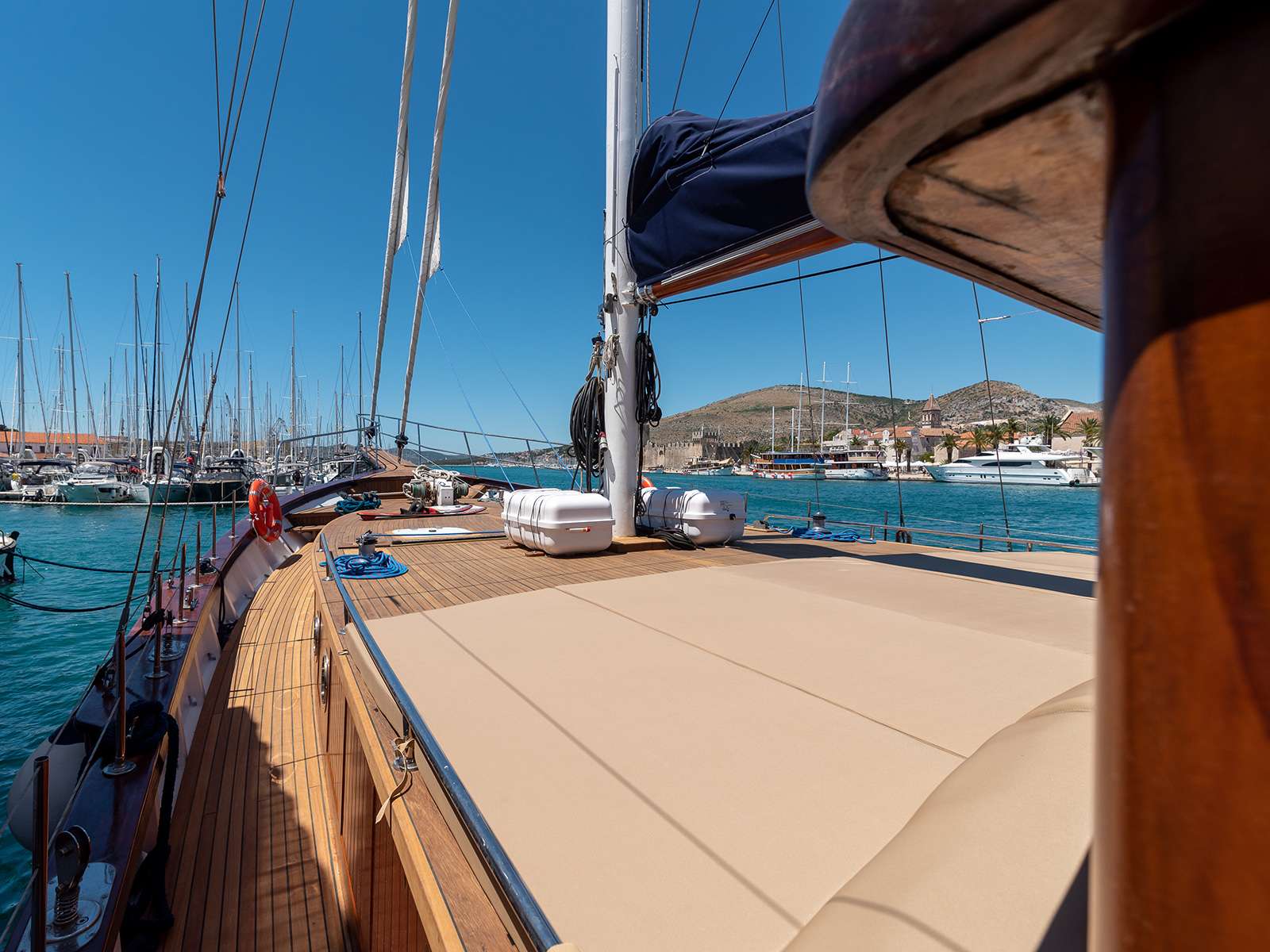 Smart Spirit - Yacht Charter Medulin & Boat hire in Croatia 6
