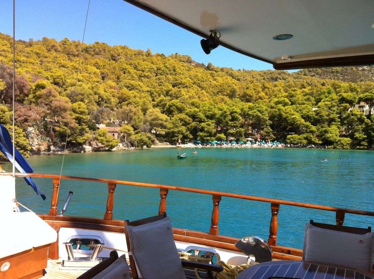 Blue Dream - Yacht Charter Palaio Faliro & Boat hire in Greece 4