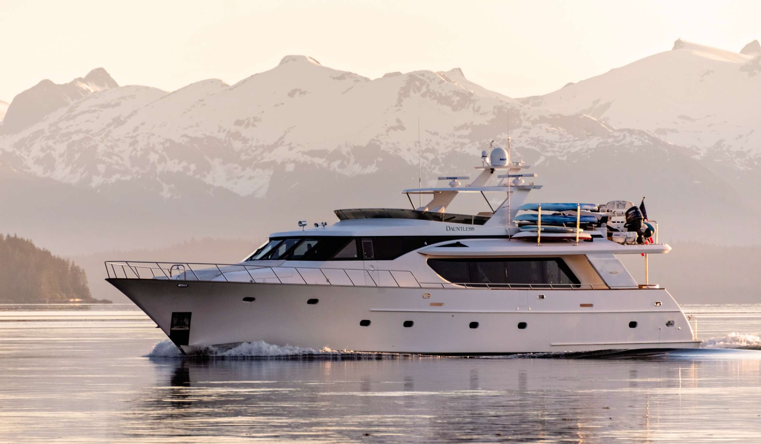 Dauntless - Yacht Charter Nanaimo & Boat hire in Alaska, Bahamas, Mexico 1
