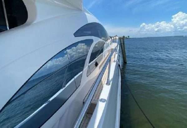Azimut 86 s - Motor Boat Charter USA & Boat hire in United States Florida Miami Port Miami 3