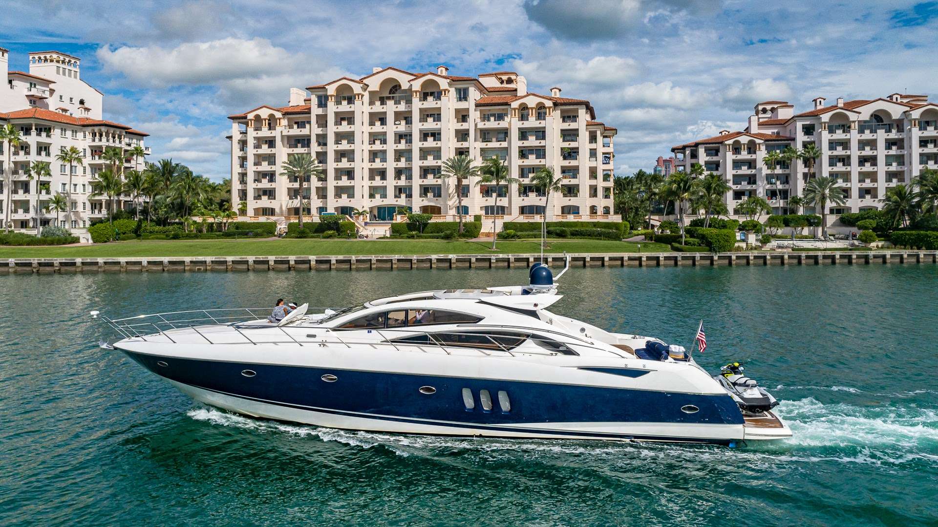 Yacht 75 - Luxury yacht charter Bahamas & Boat hire in Bahamas New Providence Nassau Palm Cay One Marina 2