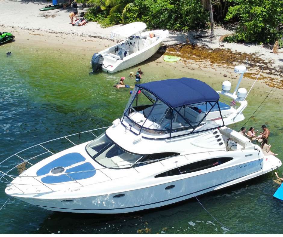 42 - Yacht Charter Fort Lauderdale & Boat hire in United States Florida Fort Lauderdale Aventura 6