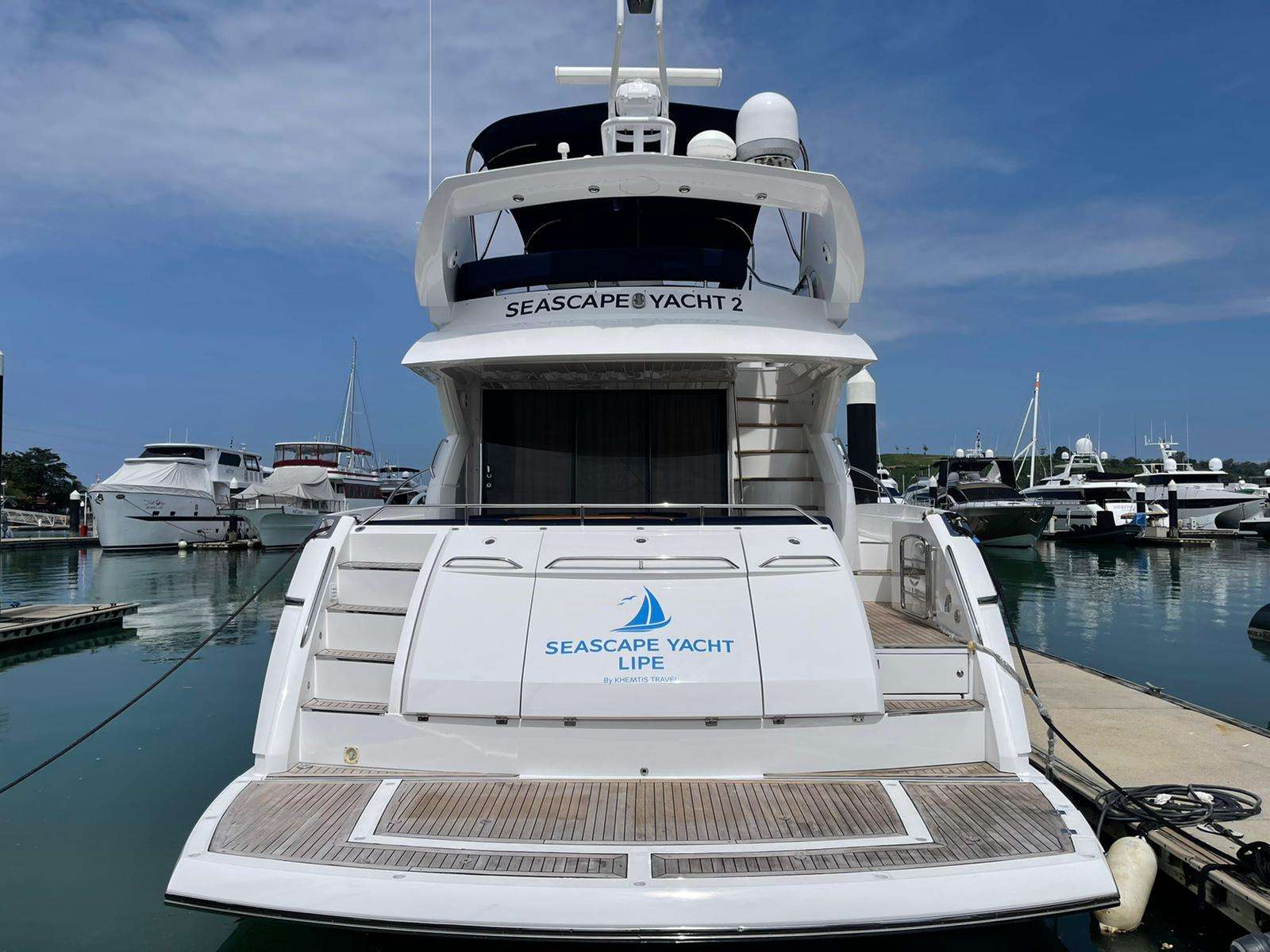 Manhattan 60 - Motor Boat Charter Thailand & Boat hire in Thailand Phuket Ko Kaeo 4