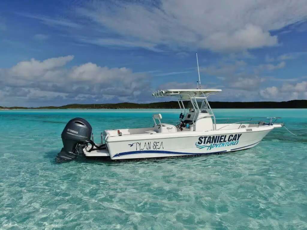 Sport 25 - Luxury yacht charter Bahamas & Boat hire in Bahamas Exumas Staniel Cay Staniel Cay Yacht Club 4