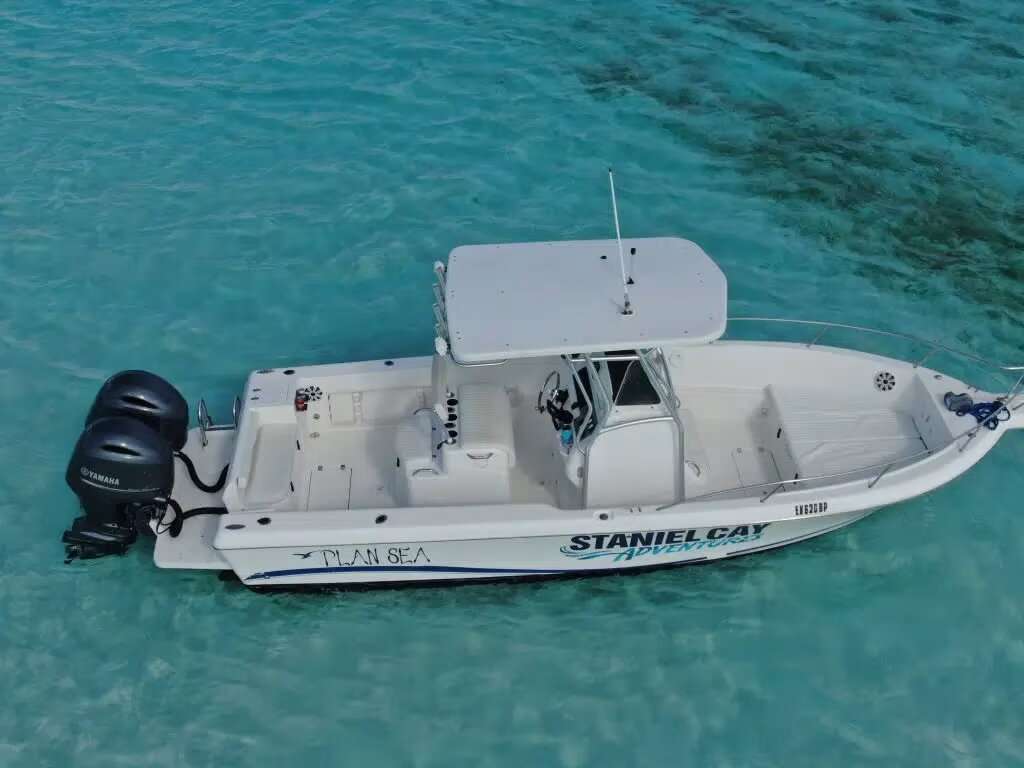 Sport 25 - Luxury yacht charter Bahamas & Boat hire in Bahamas Exumas Staniel Cay Staniel Cay Yacht Club 5