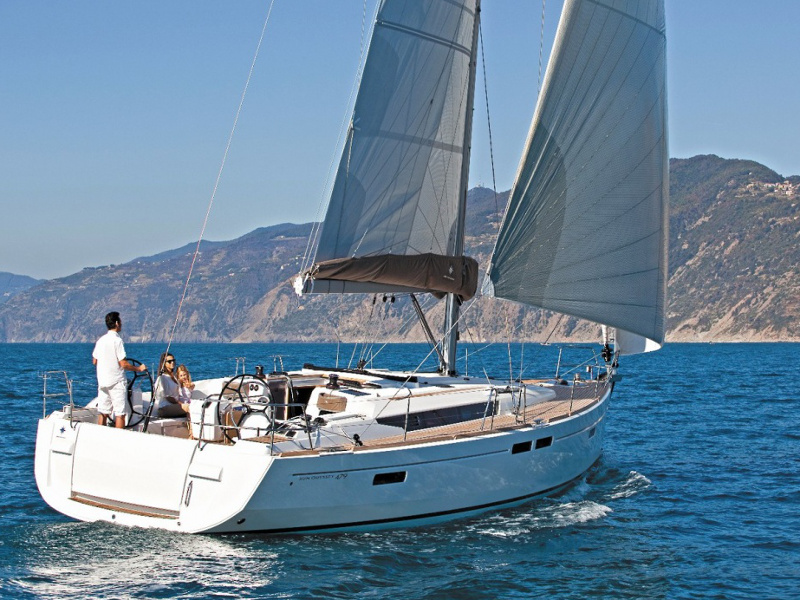 Sun Odyssey 519 - Sailboat Charter The Canaries & Boat hire in Spain Canary Islands Lanzarote Arrecife Marina Lanzarote 2
