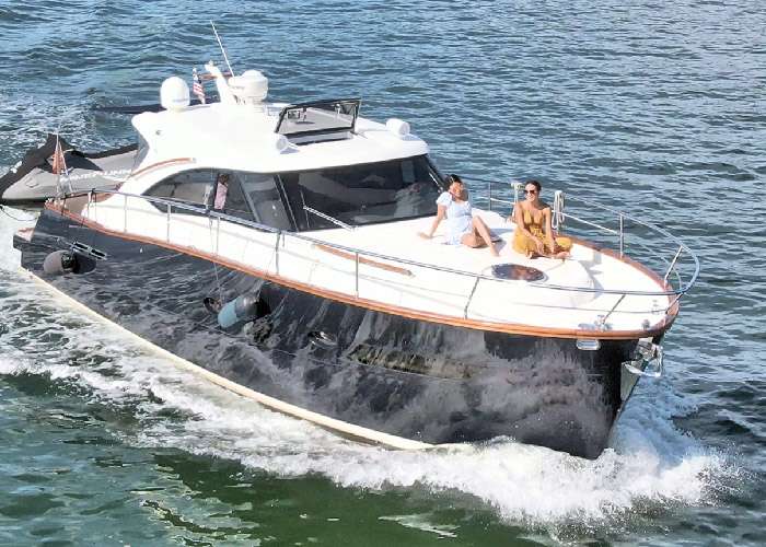 45 - Yacht Charter Fort Lauderdale & Boat hire in United States Florida Fort Lauderdale Aventura 4