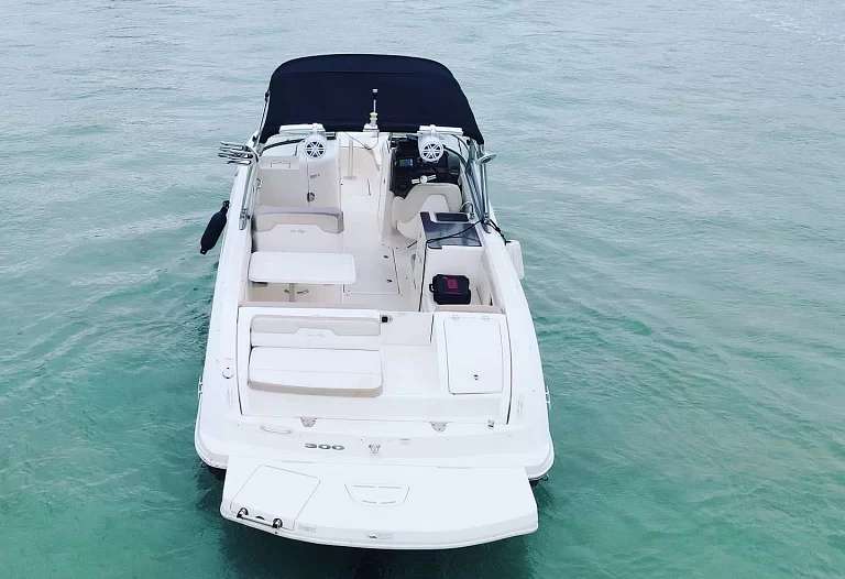 Sundecker 30 - Motor Boat Charter USA & Boat hire in United States Florida Miami Port Miami 2