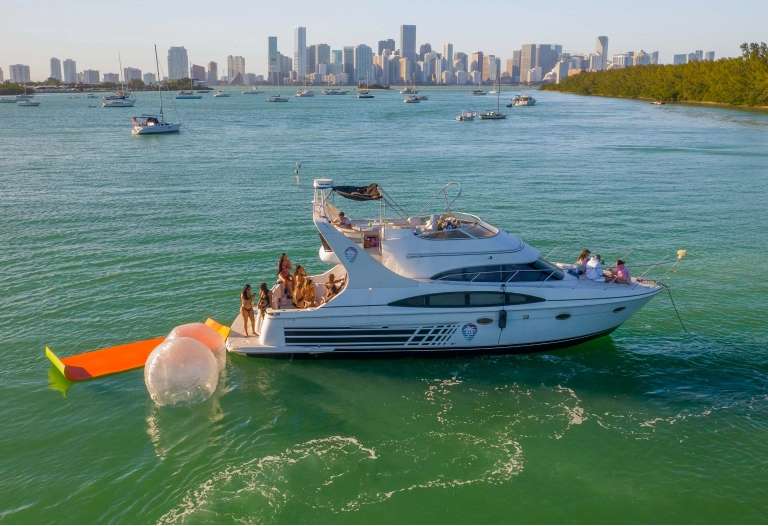50 - Motor Boat Charter USA & Boat hire in United States Florida Miami Port Miami 3