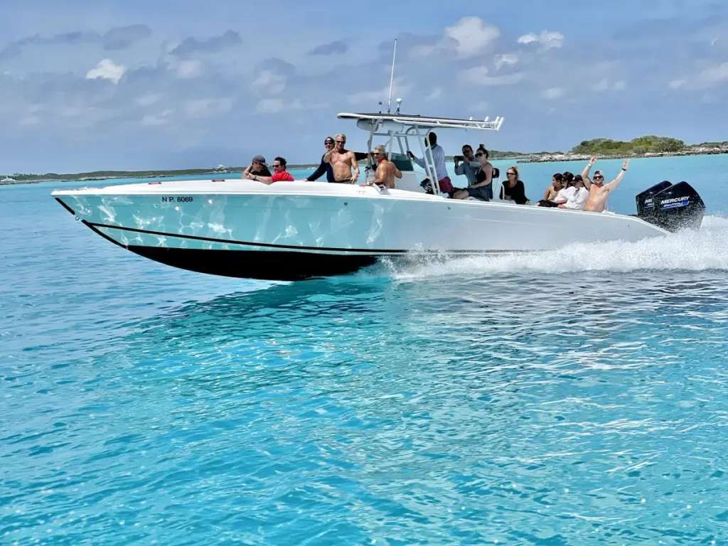 Marlin 35 - Luxury yacht charter Bahamas & Boat hire in Bahamas Exumas Dunmore Town Isla Harbour 1