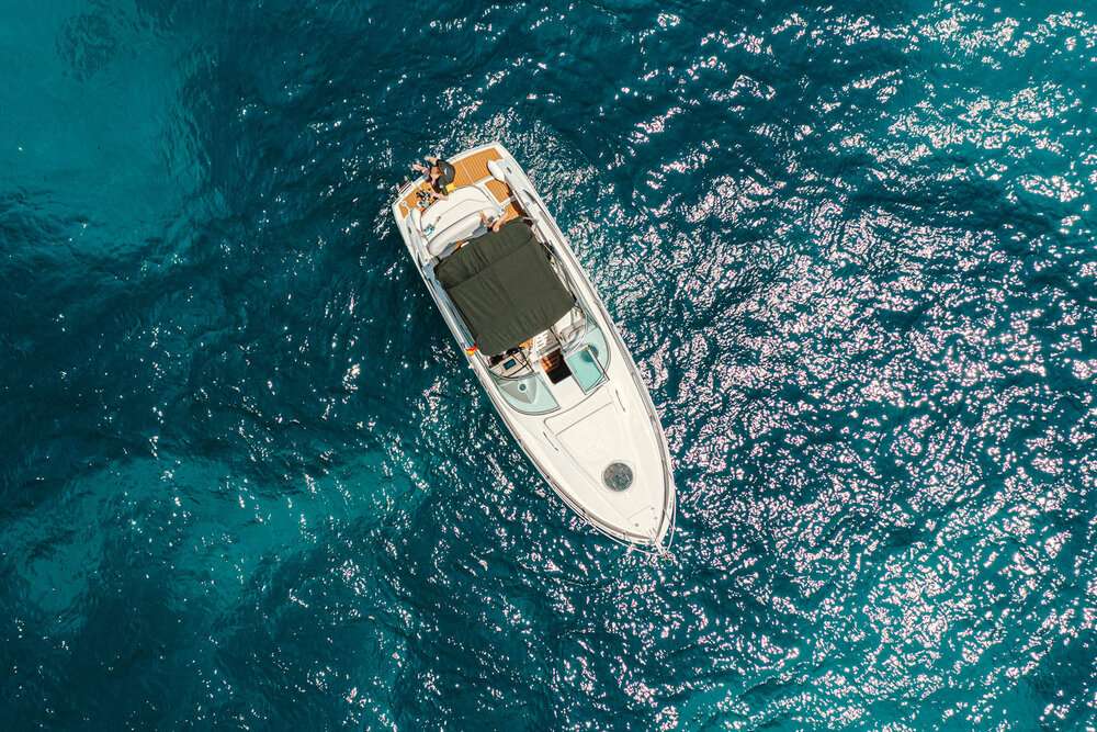 CROWNLINE 264 CR - Yacht Charter Alicante & Boat hire in Spain Costa Blanca Denia Marina El Portet 3