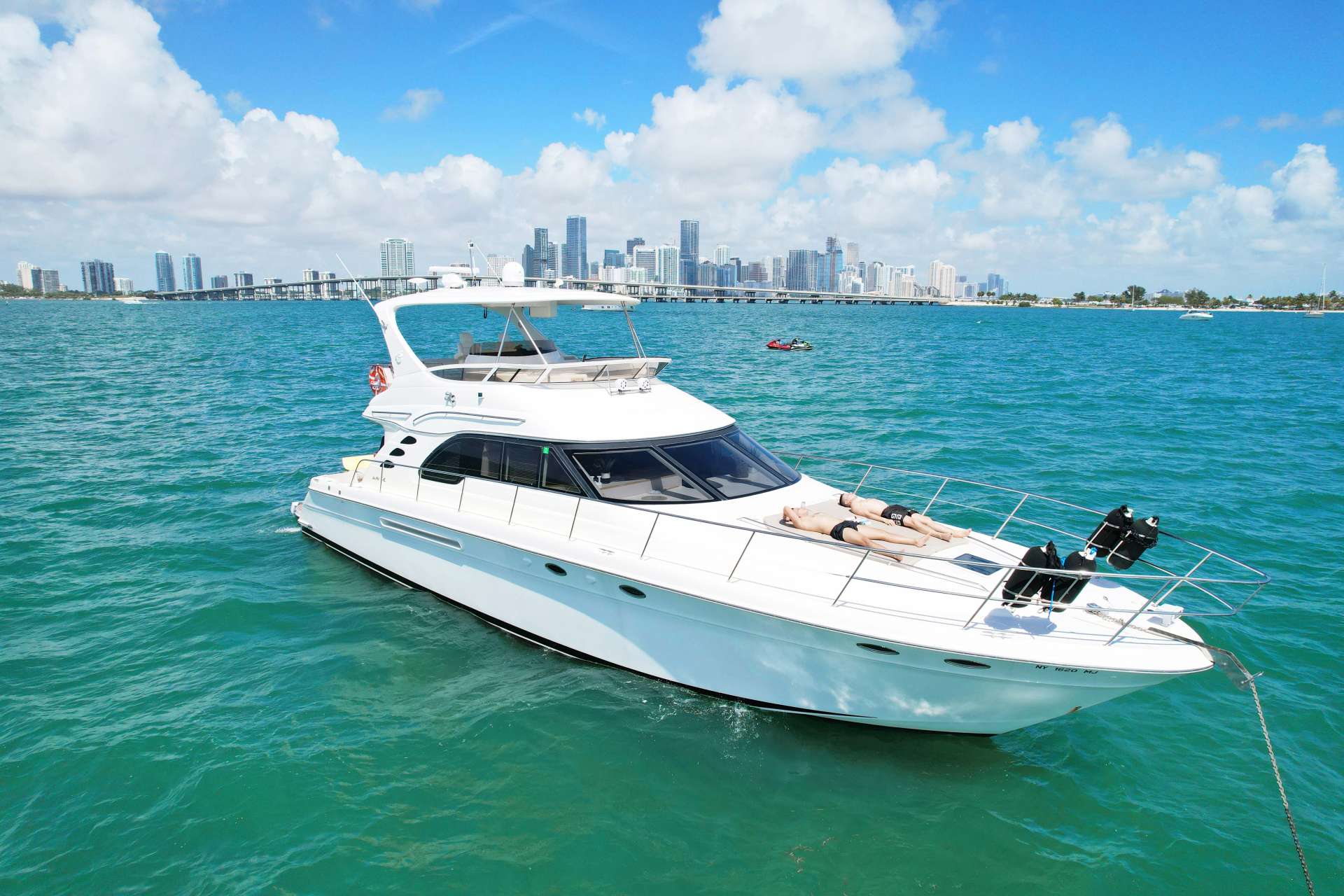 Sea Ray 60 Sundancer - Yacht Charter USA & Boat hire in United States Florida Miami Beach Miami Beach Marina 1