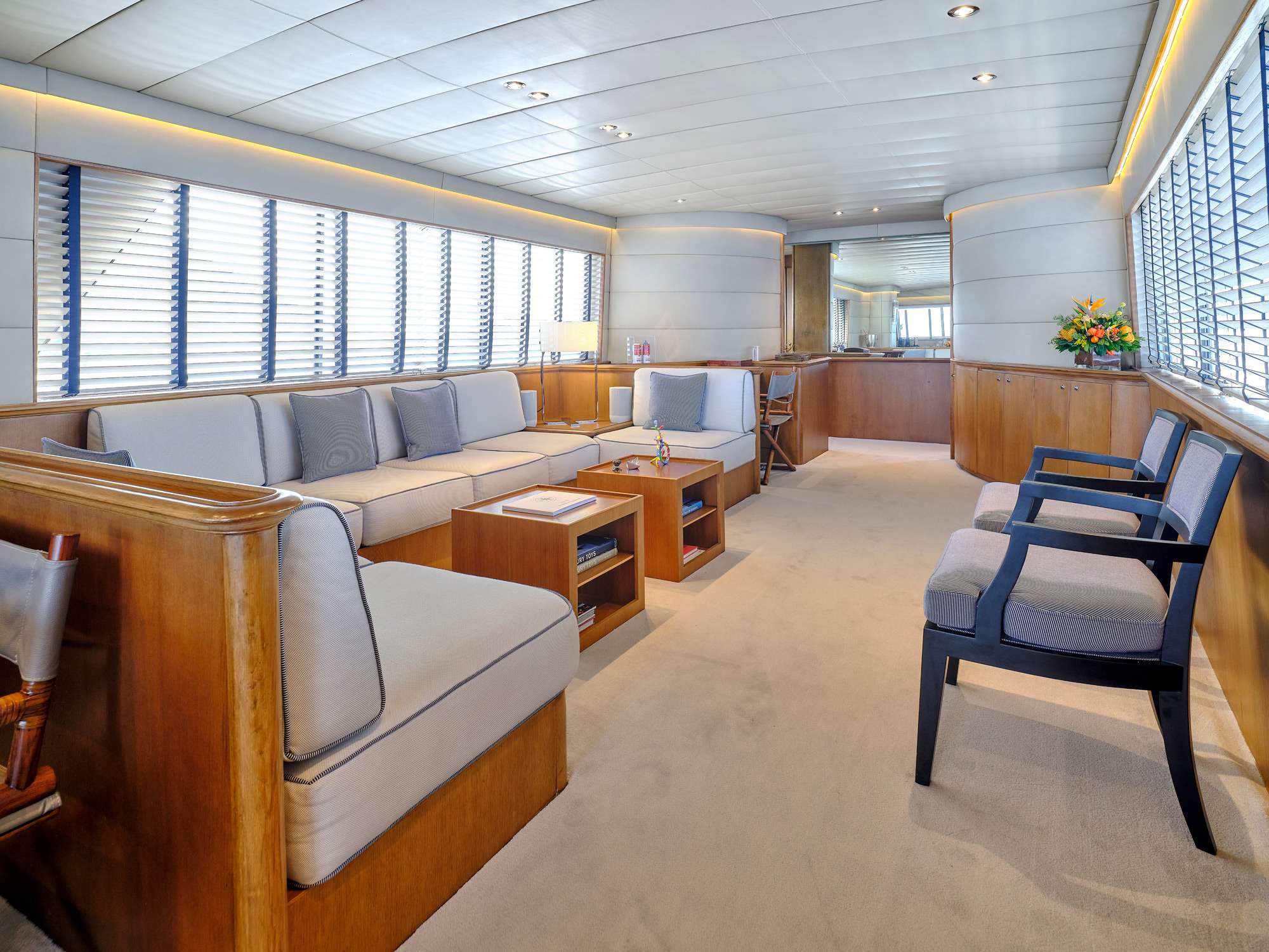 ALAYA - Superyacht charter worldwide & Boat hire in Greece 2