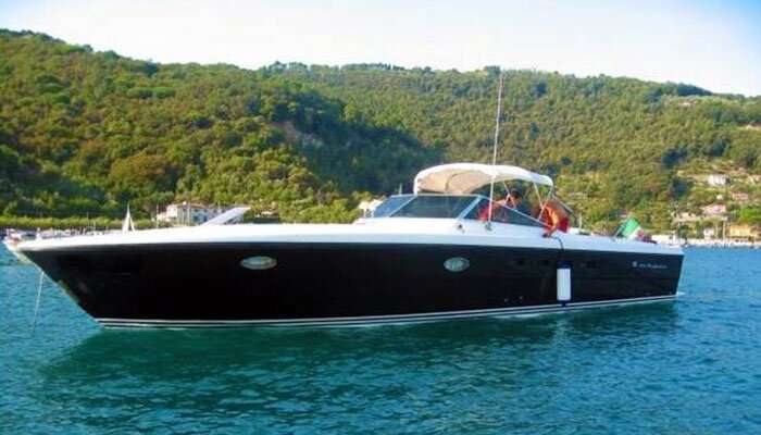 Itama 38 - Yacht Charter Amalfi Coast & Boat hire in Italy Campania Amalfi Coast Amalfi Amalfi 5