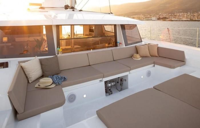 Bali 4.5 - Yacht Charter Marseille & Boat hire in France French Riviera Marseille Marseille Marina Vieux Port 2