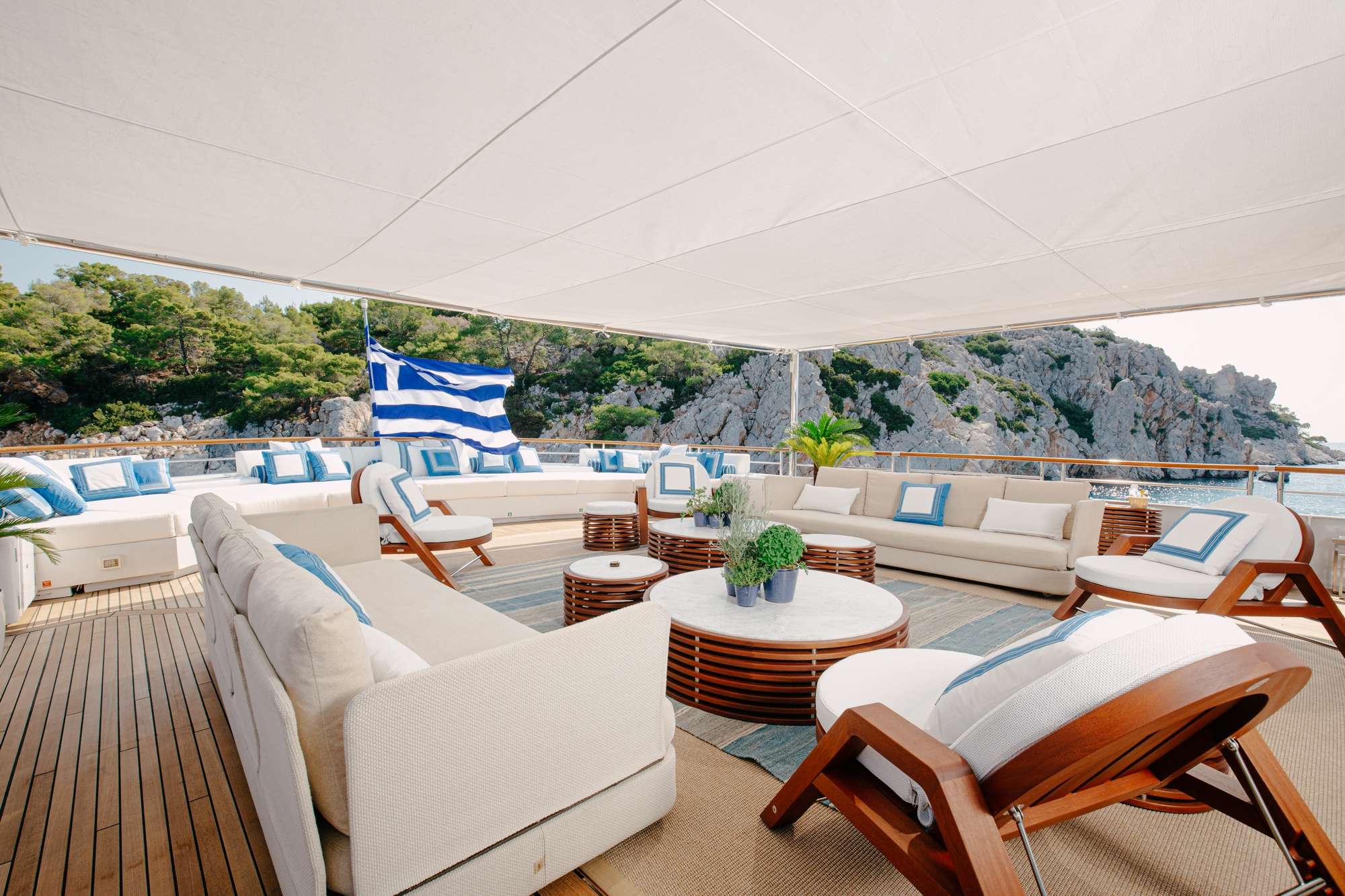 ITOTO - Superyacht charter Saint Lucia & Boat hire in Greece 5