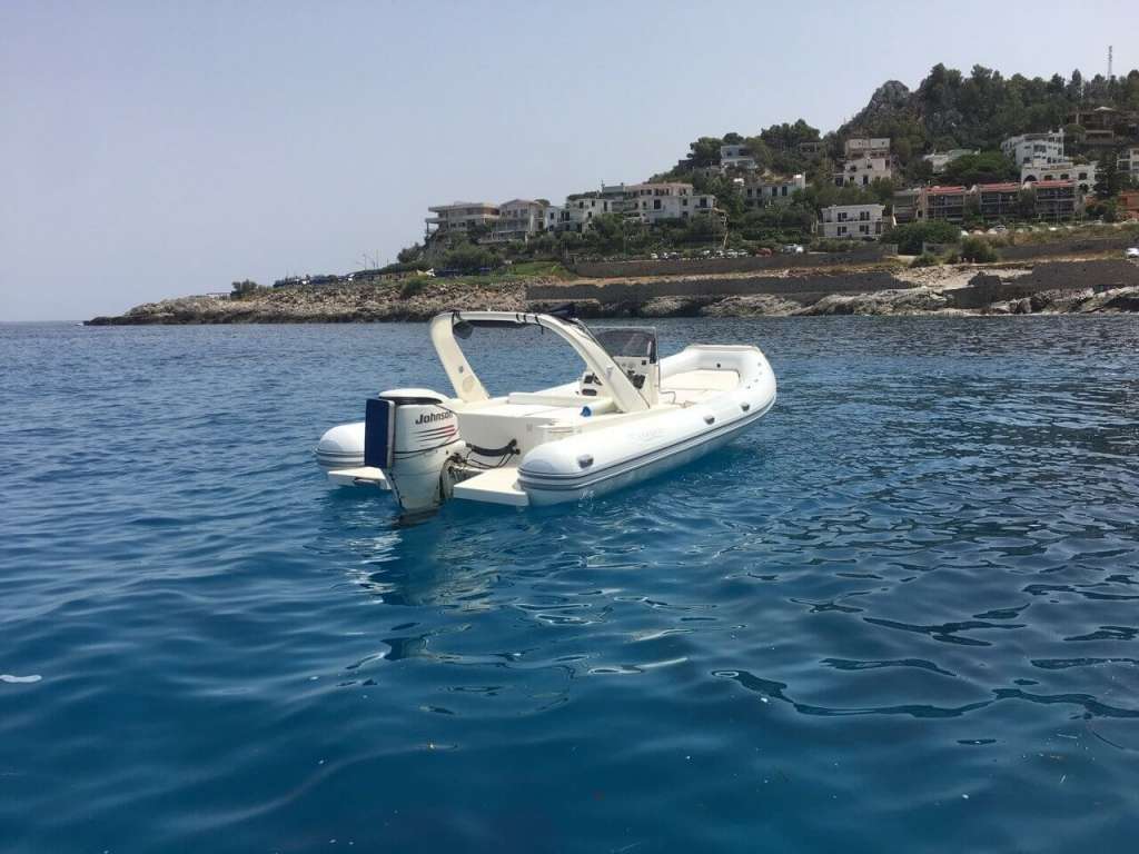 LED 750 - Motor Boat Charter Sicily & Boat hire in Italy Sicily Palermo Province Palermo Palermo 5
