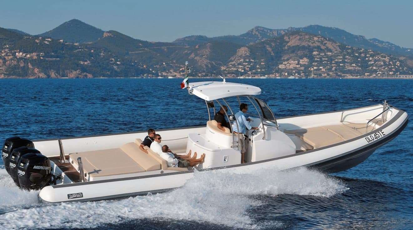 Convertible 410 - Yacht Charter Cogolin & Boat hire in France French Riviera St. Tropez Saint Tropez 1