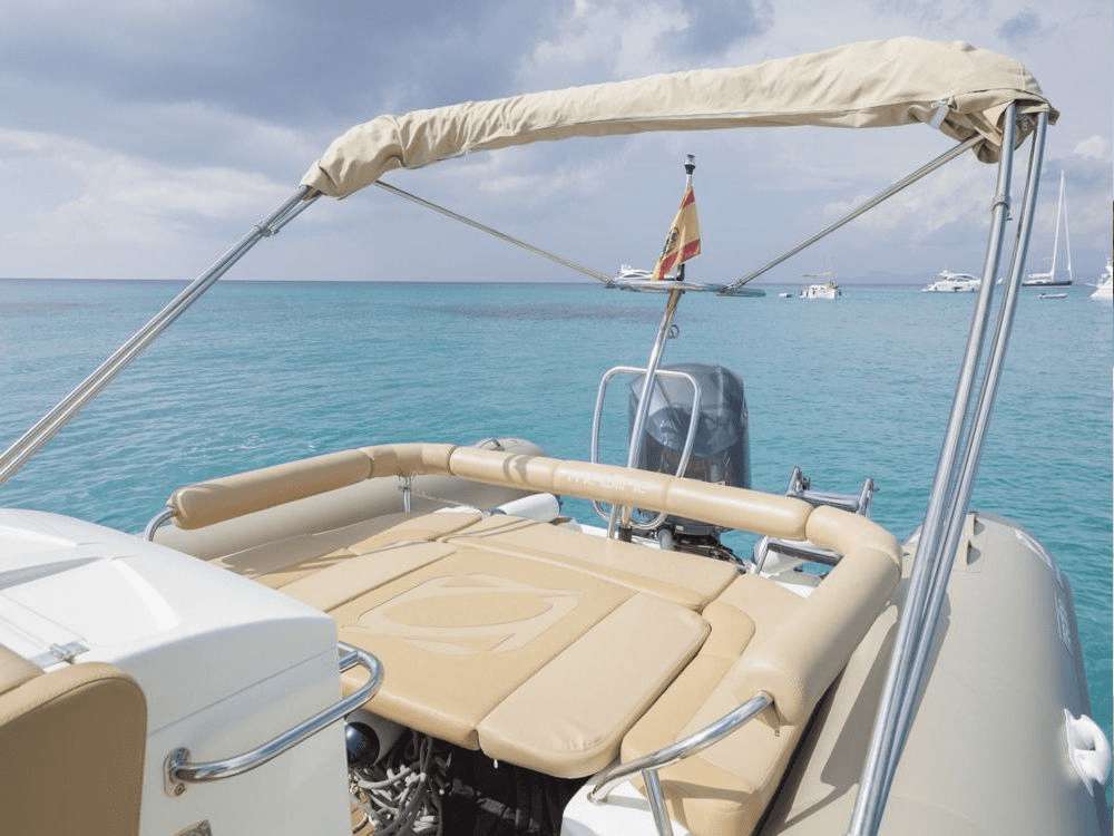 Medline 850 - Yacht Charter Cogolin & Boat hire in France French Riviera St. Tropez Saint Tropez 3