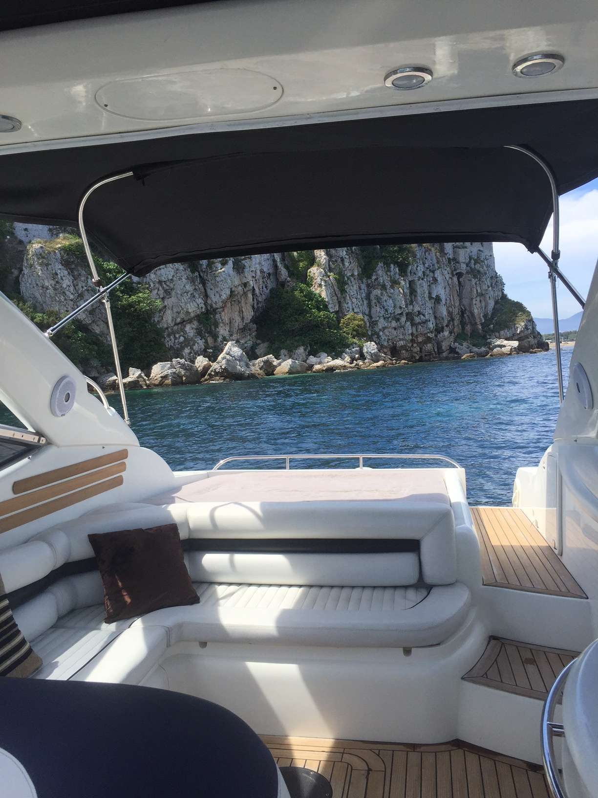 Sunseeker 48 - Yacht Charter Cannes & Boat hire in France French Riviera Cannes Vieux port de Vallauris 5