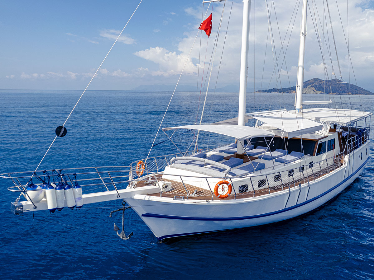 Gulet - Motor Boat Charter Turkey & Boat hire in Turkey Turkish Riviera Lycian coast Göcek Göcek Mucev Marina 3